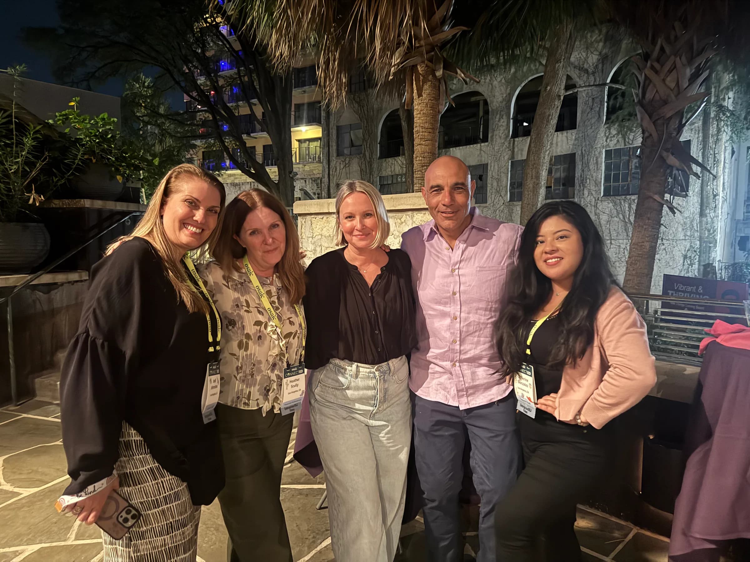 Members of the ARTISANCAP community together